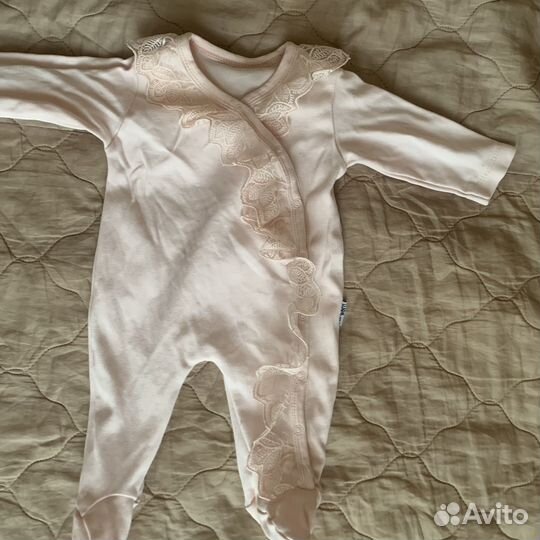 Вещи для новорожденной девочки