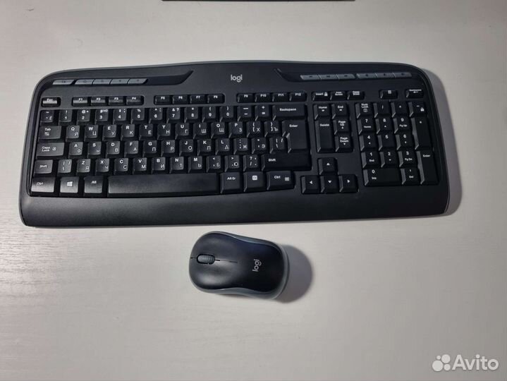 Беспроводная клавиатура и мышь logitech