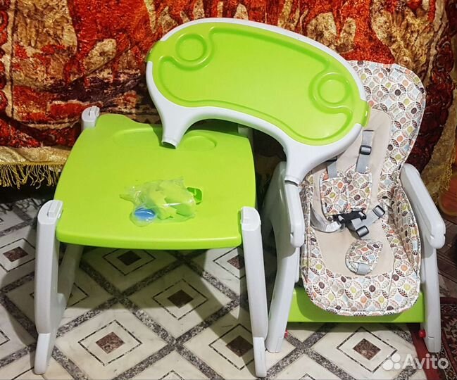 Стульчик-столик 2 в 1 Babyton