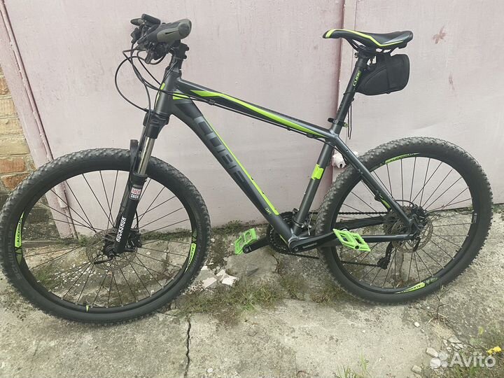 Велосипед cube attention