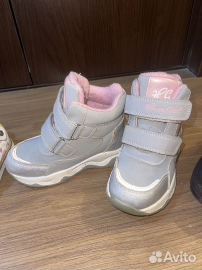 Обувь для девочки 24-26 размер