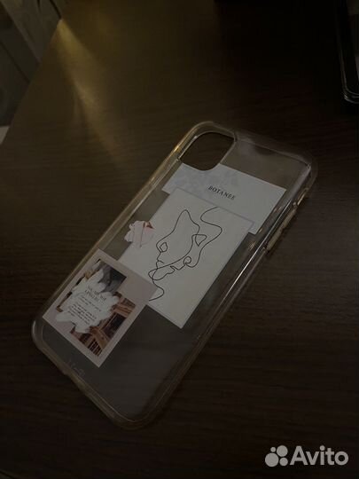 Чехол на iPhone 11