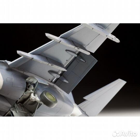 Модель Российский легкий штурмовик Як-130