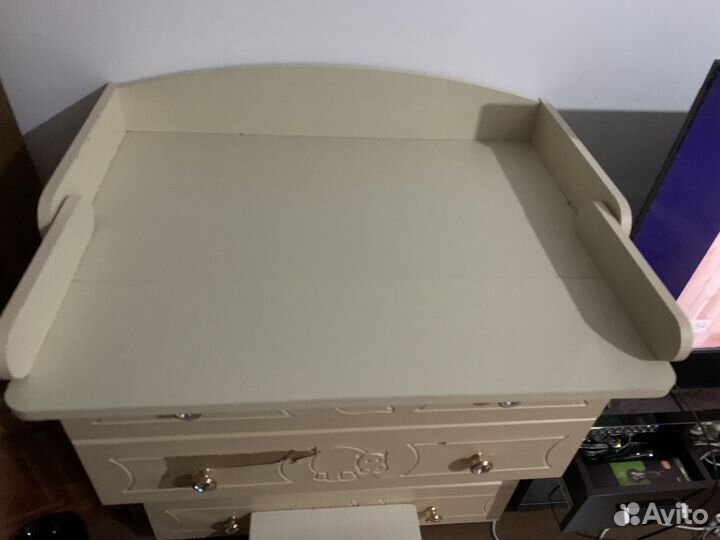 Шкаф деревянный для белья и для одежды