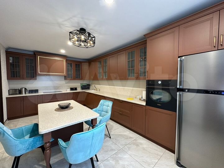 4-к. квартира, 120 м², 2/24 эт.