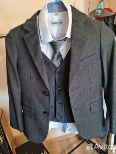 Школьная форма на мальчика 122-128