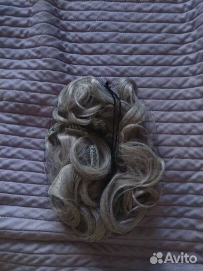 Волосы на заколках холодный блонд серые