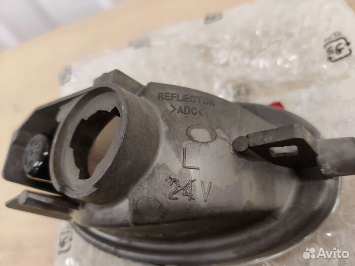 Новая левая противотуманная фара Honda Accord 7