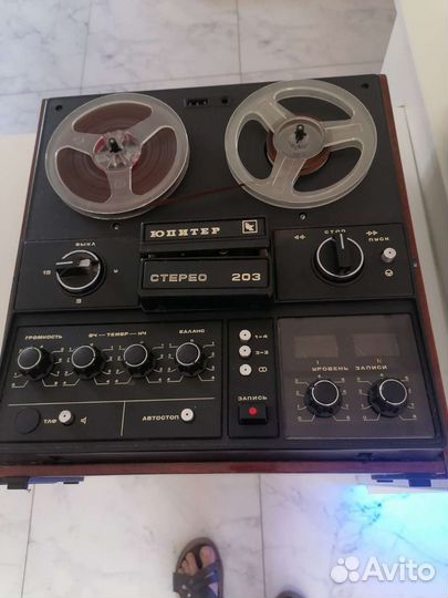 Катушечный магнитофон