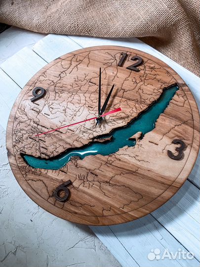 Часы настенные