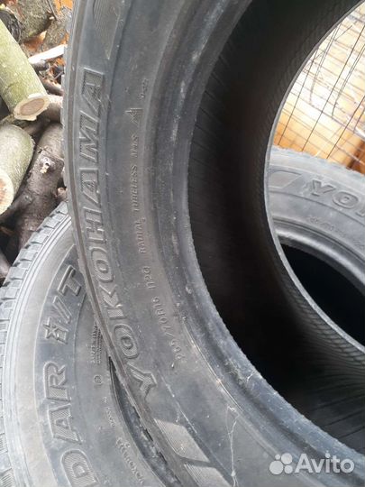 Yokohama 104ZR 265/70 R16