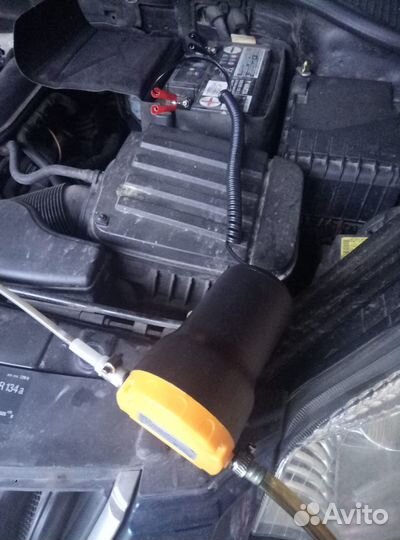 Насос для откачки масла из двигателя через щуп