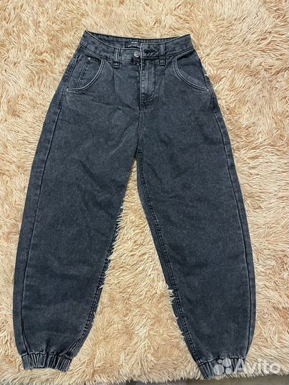 Джинсы