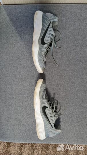 Баскетбольные кроссовки nike 40 размер