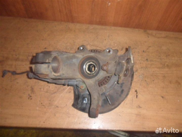 Поворотный кулак передний левый Audi A3 8L1 APF