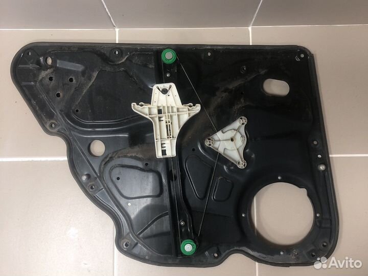 Эсп Стеклоподъемник задний правый VW Passat B6