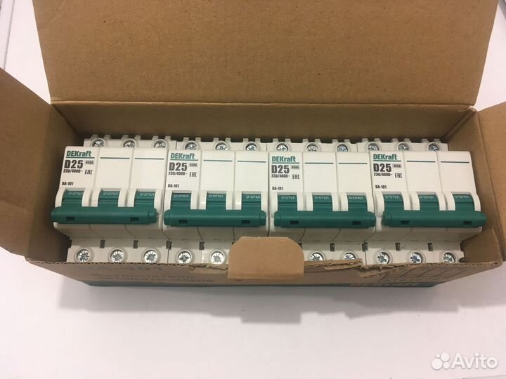 Автомат ГОСТ - Dekraft BA-101 D25 на 25 ампер