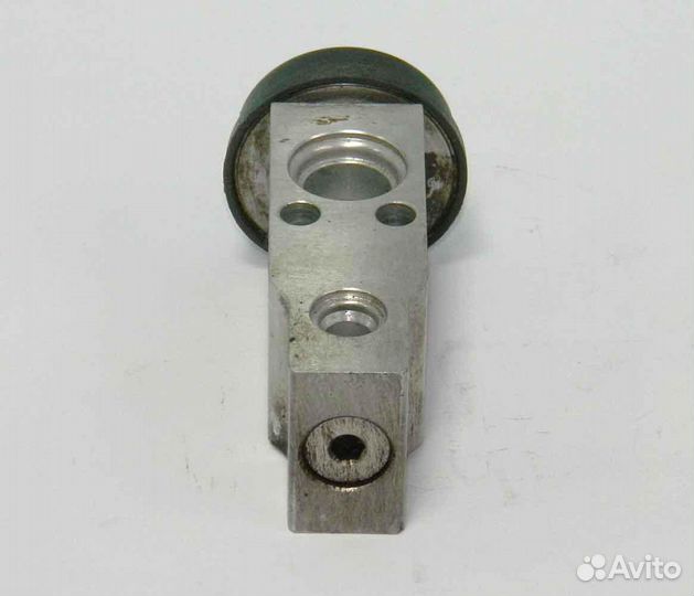 Клапан кондиционера Kia Spectra