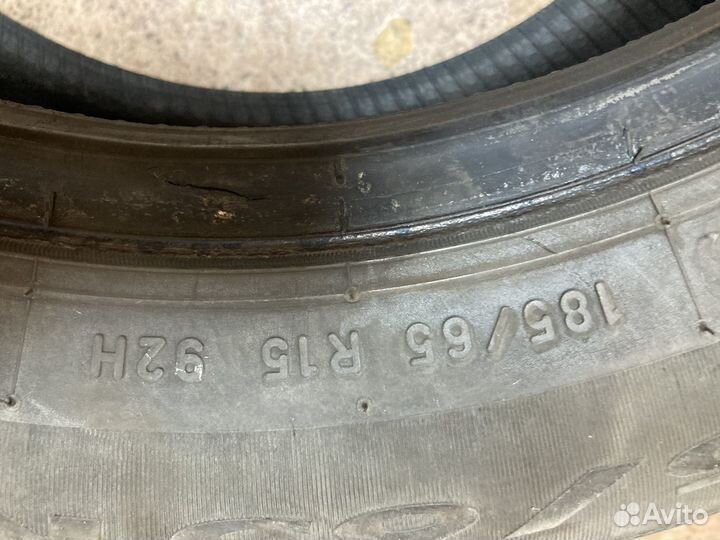 Pirelli Carrier 15/75 R15