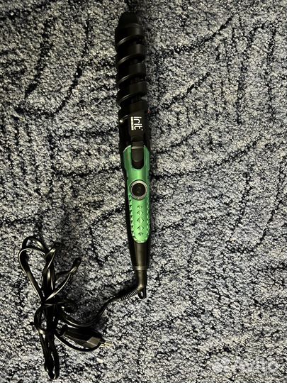 Щипцы для волос