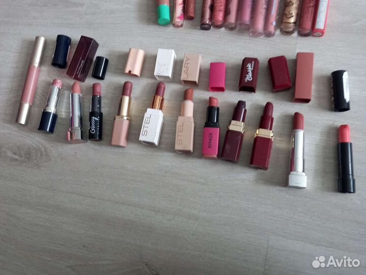 Блески и помады