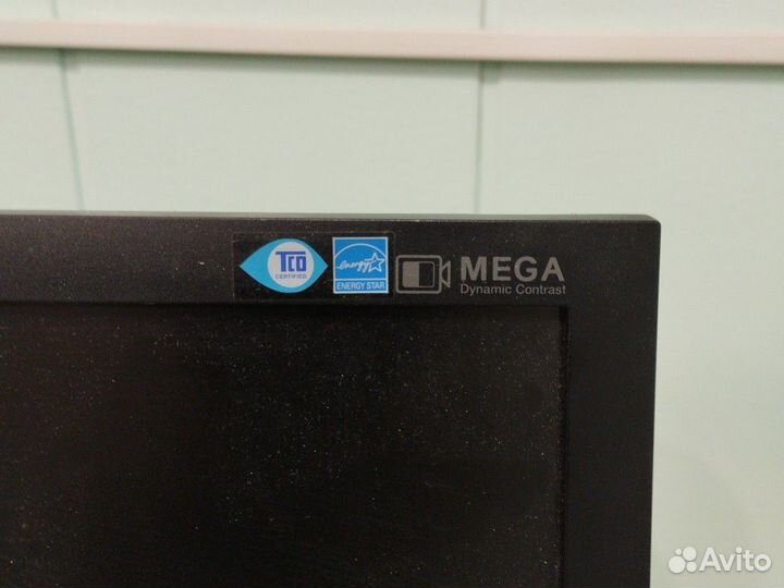 Монитор samsung для компьютера