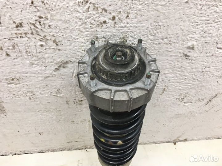 Амортизатор задний Audi Q7 3.0 FSI 2014