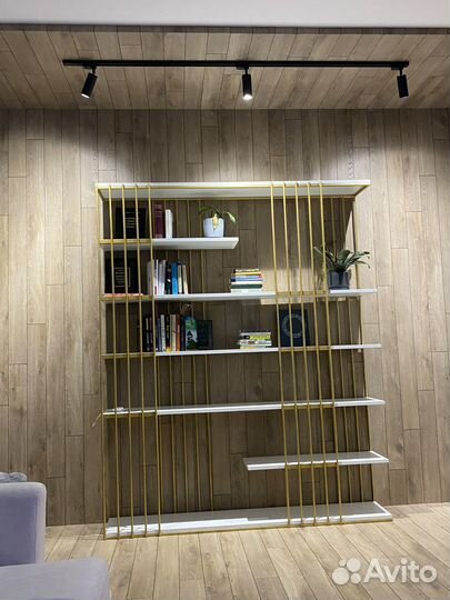 Полка для книг