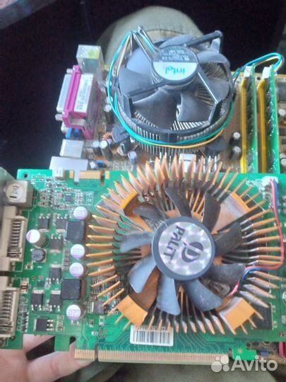 Материнская плата