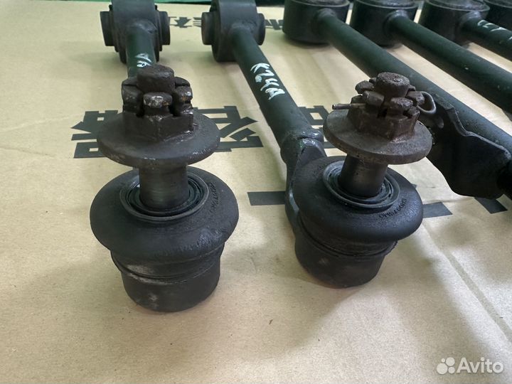 Комплект задних рычагов Honda Accord 7