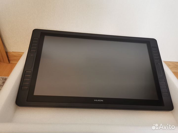 Графический планшет Huion GT-221 PRO