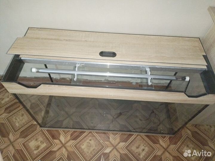 Аквариум с тумбой 150 л