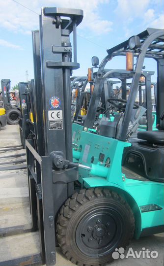 Вилочный погрузчик Dalian CPCD35RB, 2024