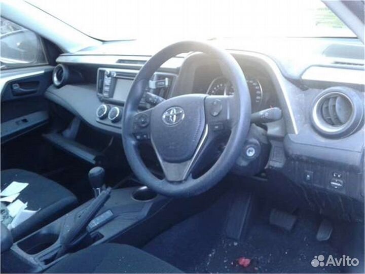 Разбор на запчасти Toyota RAV 4 2013-2015
