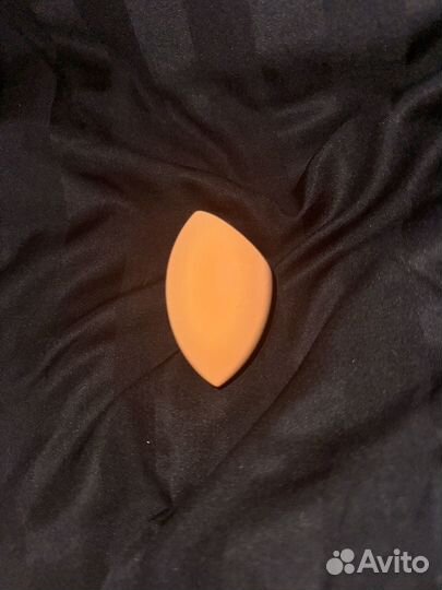 Real techniques спонж