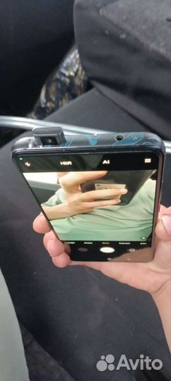 Продам poco f2 pro 8/256