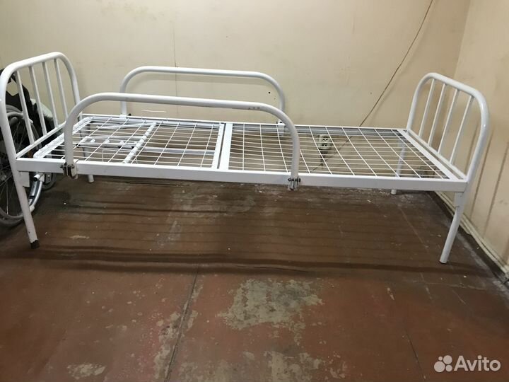 Кровать для лежачего больного