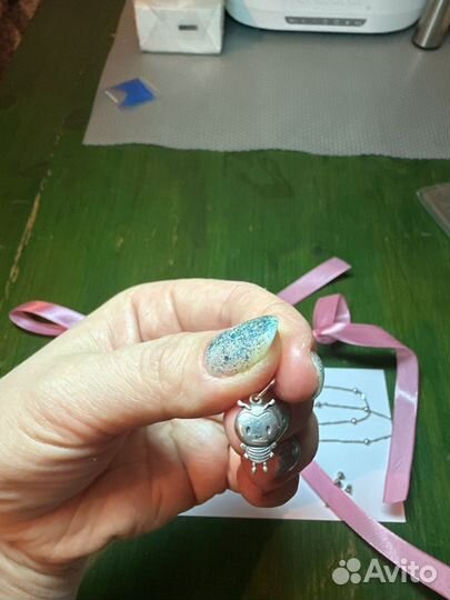 Женские украшения