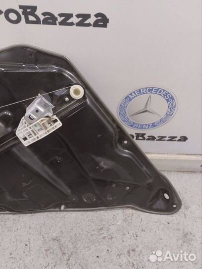 Стеклоподьемник задний левый Mercedes W164