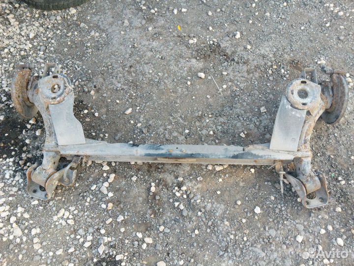 Балка задняя Фольксваген Джетта 4