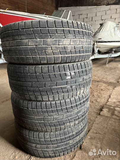 Yokohama Ice Guard IG30 215/55 R16 98H