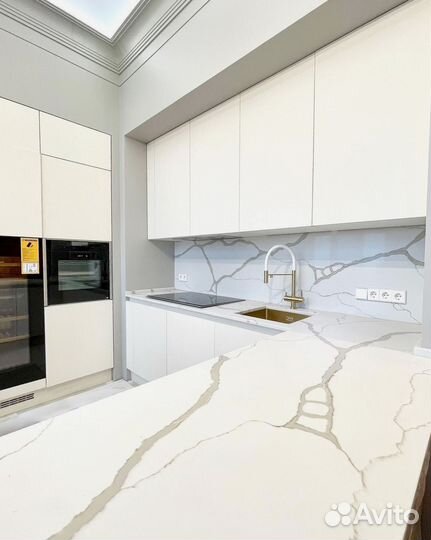 Столешница из кварца под ключ