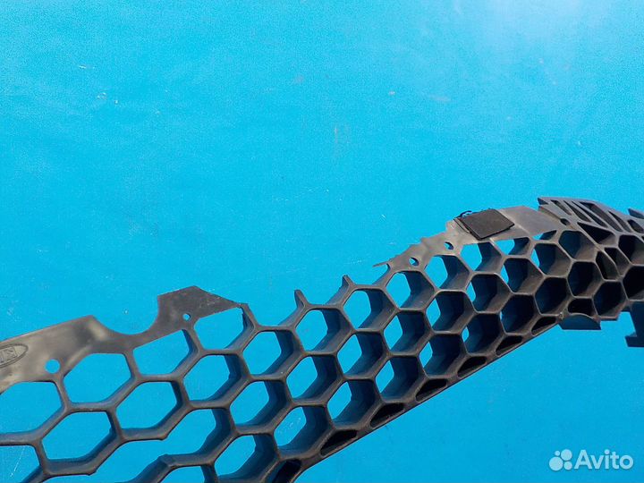 Усилитель переднего бампера нижний KIA Sorento 2