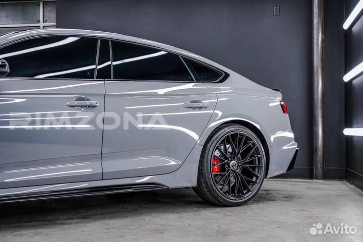 Литой диск HRE R19 5x112