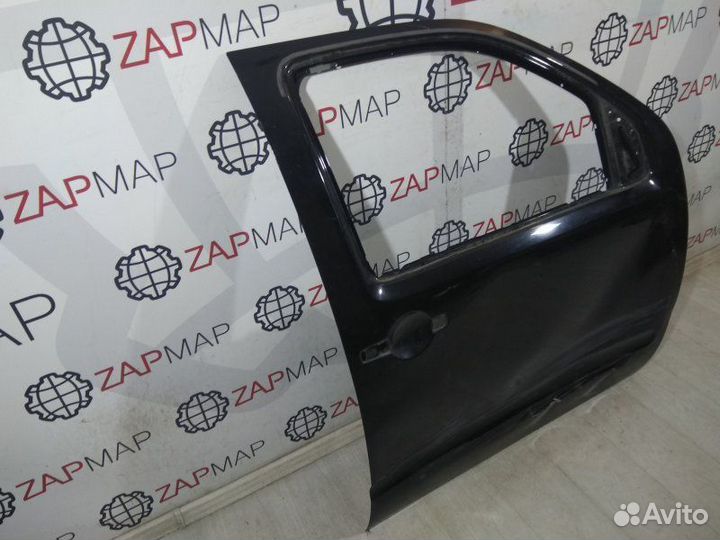 Дверь передняя правая Nissan Pathfinder R51 2004