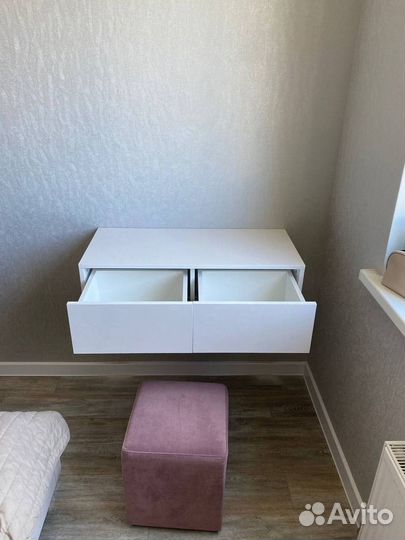 Тумба прикроватная