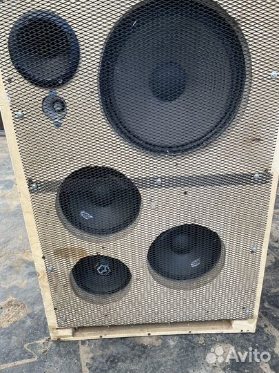 Акустические колонки