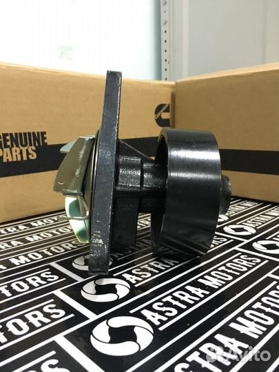 Насос водяной Cummins 6ст