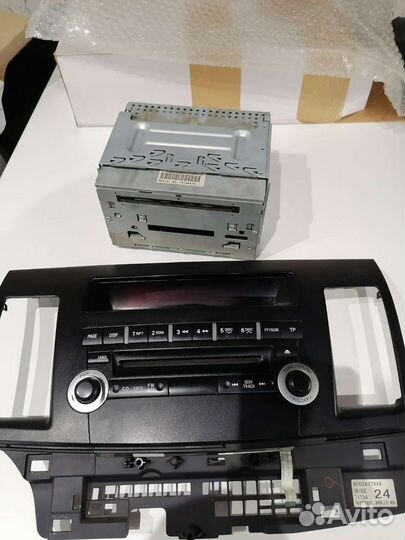 Магнитола штатная на lancer