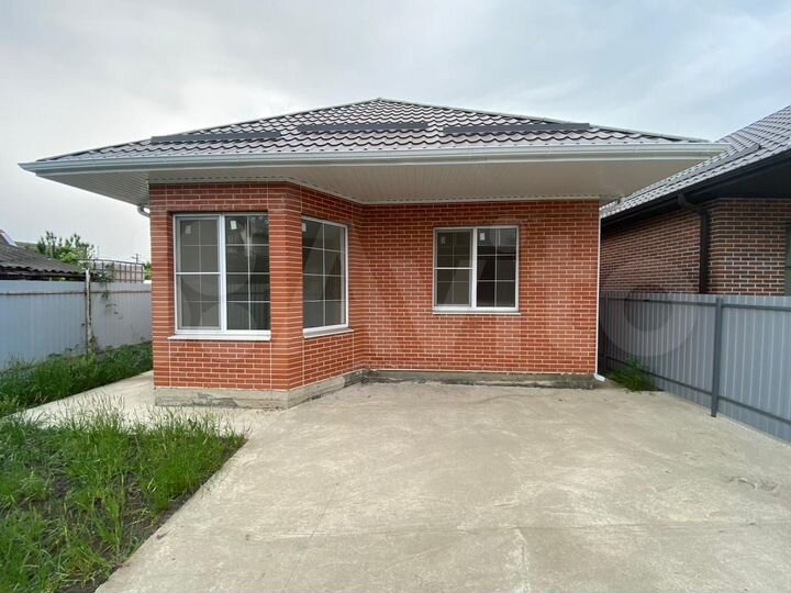 Дом 95 м² на участке 5 сот.